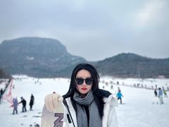 -济南卧虎山滑雪场