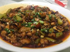 南山泉水鸡-渝信川菜(南滨店)