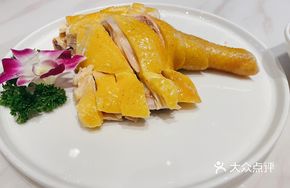 Country-raised Castrated Chicken