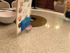 -鹏城人家海鲜酒家·23年老字号(较场尾店)