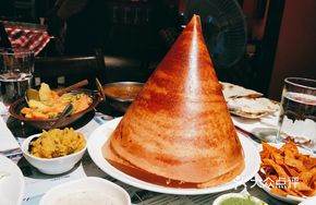 Pyramid Cake