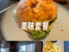 -必胜客(万象城二期店)