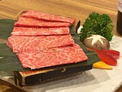特上牛小排-炼火烤肉店