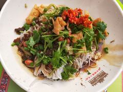 -海口骑楼小吃街