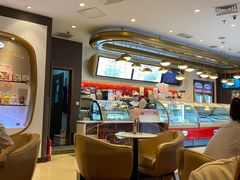 大堂-哈根达斯(国瑞店)