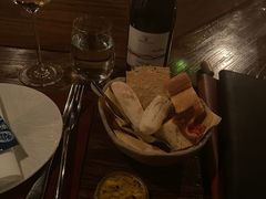 -斯普汇生蚝牛排馆(中骏世界城店)