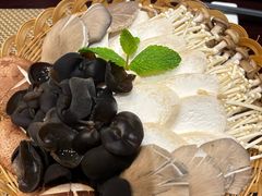 -东来顺(非遗·清真火锅·盛世广场店)