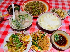 -老方桌烂蹄花川菜馆(九龙坡店)