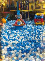 -爱丽丝奇幻乐园