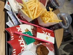 -肯德基(中鼎大厦店)