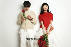 俏皮可爱-巴黎婚纱摄影工作室