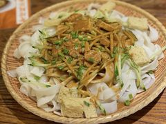 凉皮-平娃三宝烧烤·面食(南小街店)