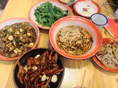 -老三样·美食研究中心(世贸路店)