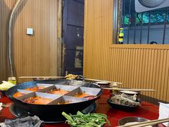 -安胖老火锅(两路口店)