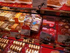 -巴黎贝甜(大宁国际商业广场店)