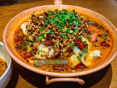 -云海肴·汽锅鸡·云南菜(天山百盛优客店)