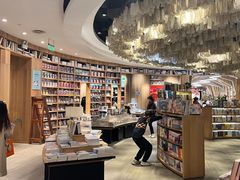 -覔书店(壹方城店)