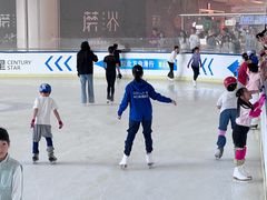 -世纪星滑冰俱乐部(万象城店)