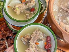 -黄小串·烤串海鲜涮牛肚(升龙广场店)