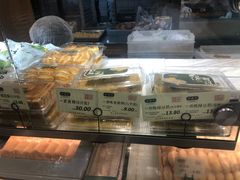 面包甜点陈列柜-泸溪河桃酥(长乐路店)