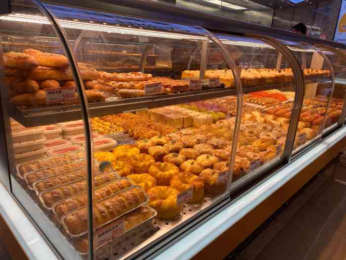 罗森尼娜(国金街店)-"罗森尼娜来自于郴州,在长沙也开了十多家店.