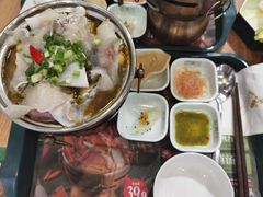 酸汤脆鱼-香漫谷泰式小火锅(巴南万达店)