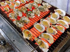 -蚝哥花姐湛江烤生蚝(美丽湾市场店)