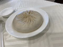 蟹黄汤包-怡园饭店-餐厅(四望亭店)