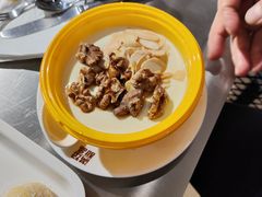 -满记甜品(巴黎春天宝山店)