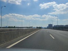 -砂之船奥莱(南京江宁店)