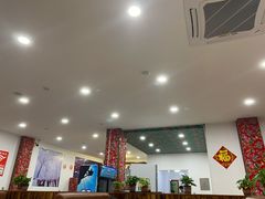 大堂-哈尔滨东北铁锅炖(都督街店)