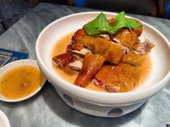 脆皮烧鹅-莞府家宴·东莞菜(市民服务中心店)