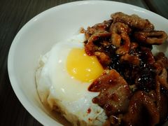 劲辣川椒牛肉蛋饭-新记餐厅(香槟大厦店)