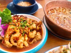 -觅山云南菜(泊富ICITY店)