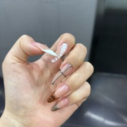 -晨·艺美甲美睫