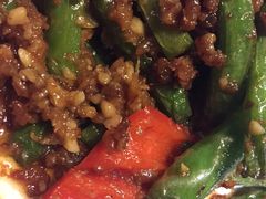 -香巴拉云南餐厅(华莱坞店)