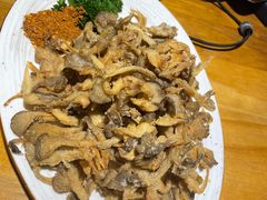 椒盐什菌-觅山云南菜(泊富ICITY店)