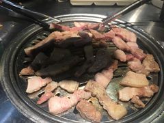 -韩聚屋韩国烤肉餐厅(新北万达店)