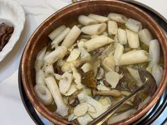 -菌海森林·非遗野生菌火锅(西山区滇池路摩根道店)