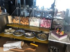 -荣誉国际酒店-云顶旋转餐厅