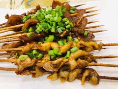 烤鸡皮-铭记烧烤制作社•吊炉乳鸽 延吉冷面