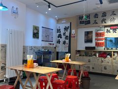 -柳州肥姨妈大骨螺蛳粉(沙河店)