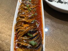 -东口码头·烧鸽子·鱼头泡饼·地方菜(金鹰悦城店)