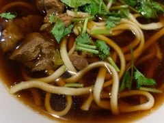 -清真吴记门钉肉饼·喜多利