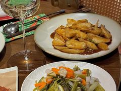 -肆海小川菜酒馆Wine Bistro (青年路店)