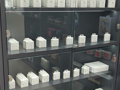 -Apple授权专营店(新业广场店)