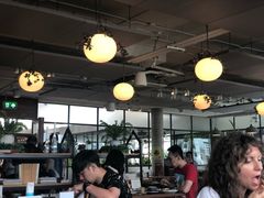 -ROAST coffee & eatery