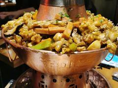 -炉小二铜锅牛蛙•川湘菜(三里屯店)