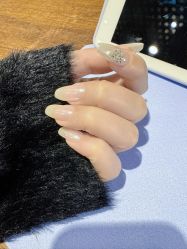 -蜜丝卡伦美甲美睫半永久