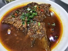-天乐农家鱼头王(天目湖店)
